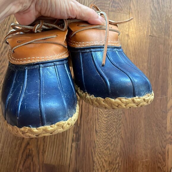 L.L. Bean “Bean Boots” navy blue & tan duck shoes - Picture 5 of 8